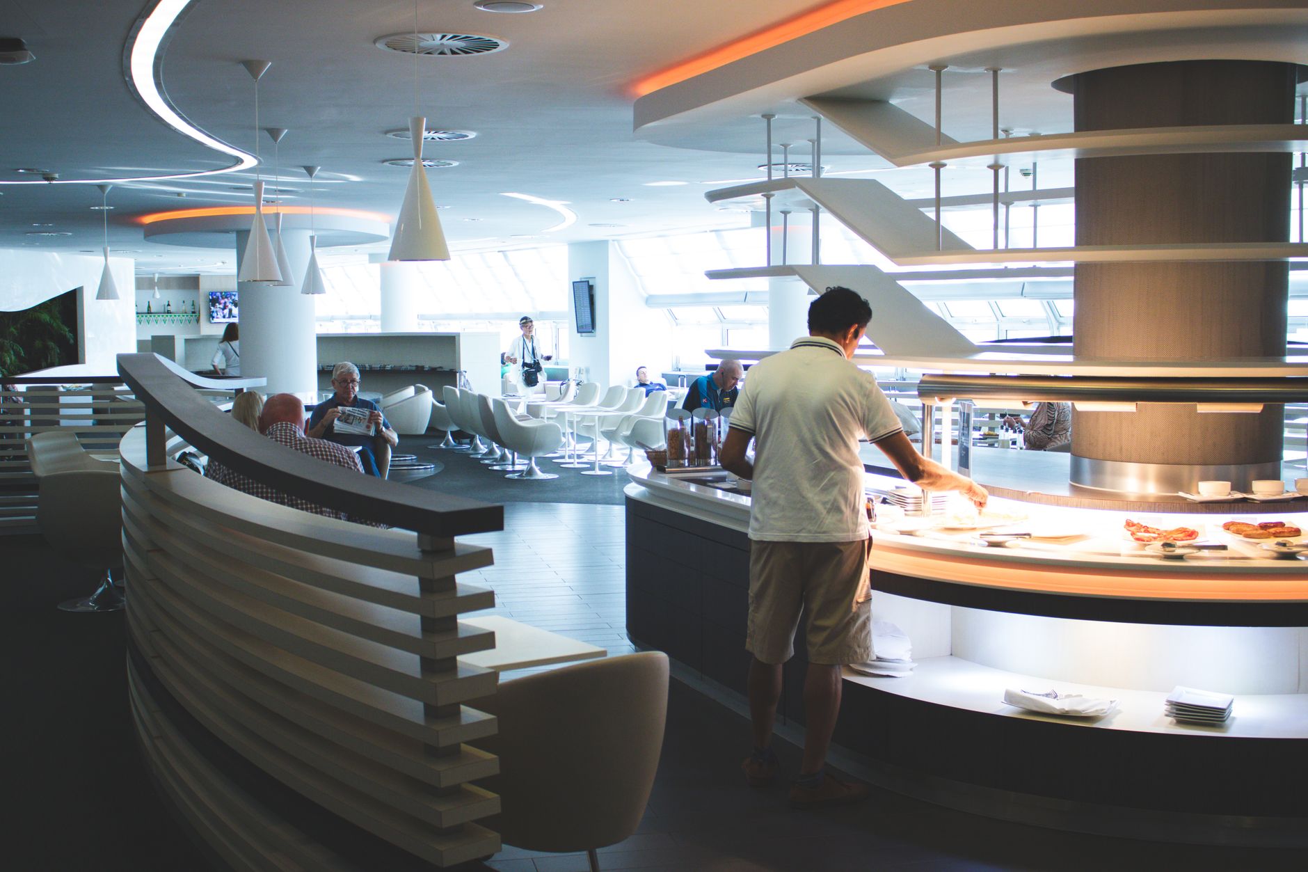 Menzies Pearl Lounge Opens Third Hurghada Site, Egypt Network Hits 24
